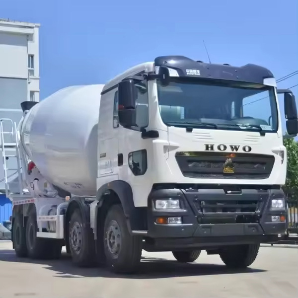 HOWO Cement Mixer Truck