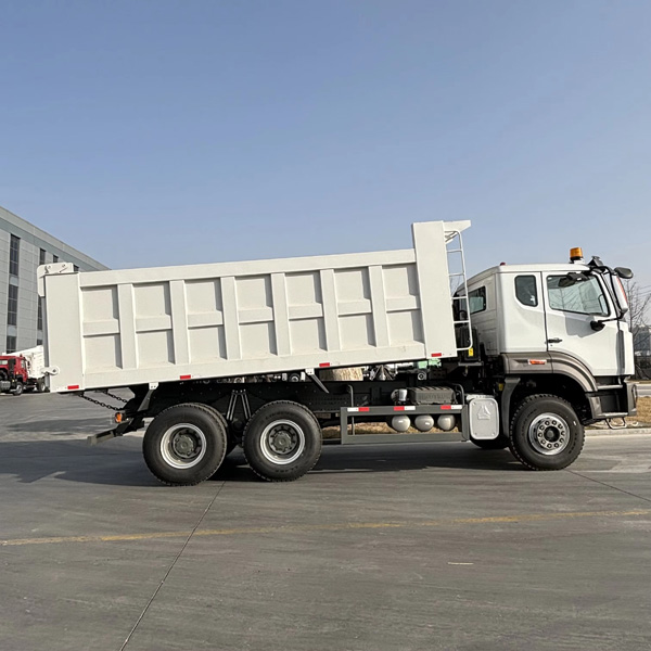 HOWO NX Rear Dumper Truck