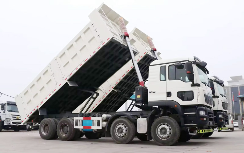 SINOTRUK HOWO TX Dump Truck Ready for Shipment