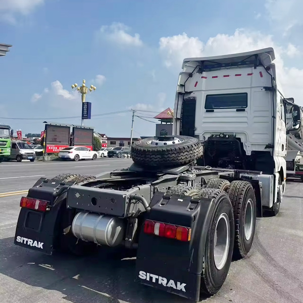 SITRAK 6X6 Tractor for sale